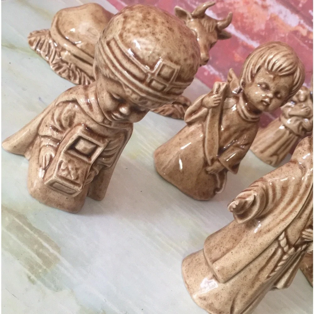 Vintage 70s Duncan Enterprises Tan Glazed Ceramic 12 Piece Nativity Set
